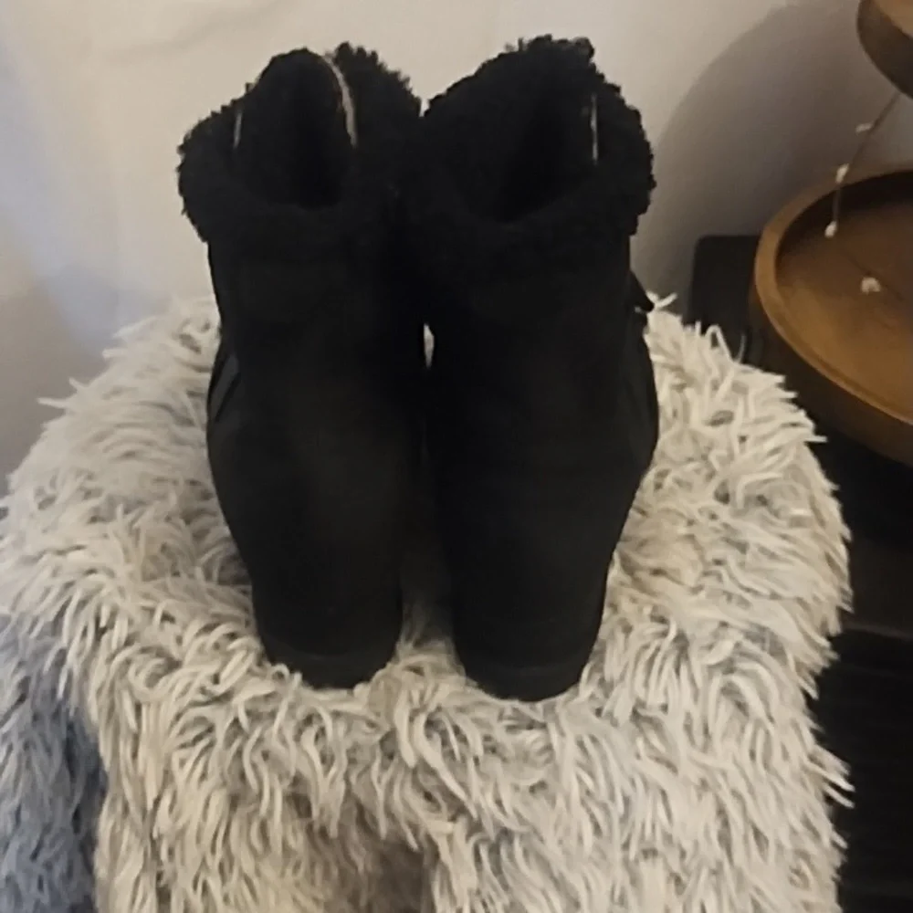 Sorel Black and Gray Winter Boots - Picture 2 of 7